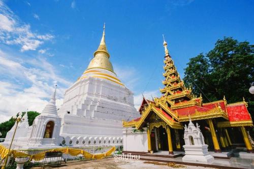 วัดพระแก้วดอนเต้าสุชาดาราม