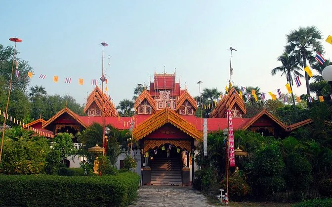 วัดศรีรองเมือง อำเภอเมืองลำปาง  