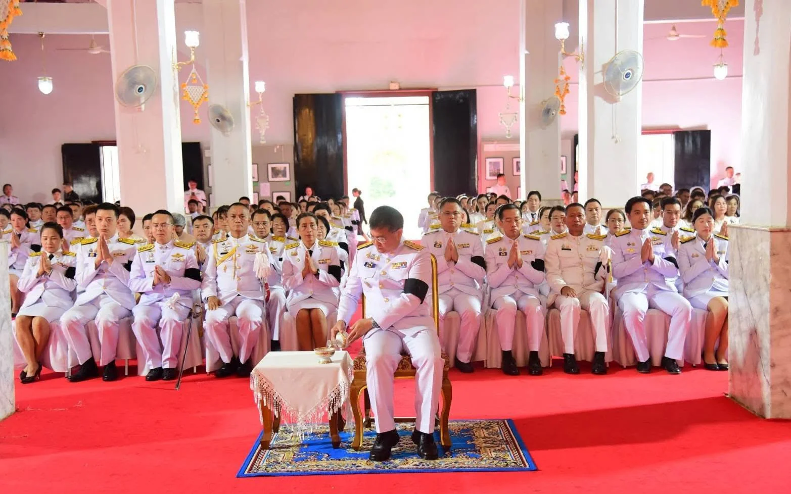 เข้าร่วมพิธีเจริญพระพุทธมนต์และทำบุญตักบาตรถวายพระกุศล สมเด็จพระอริยวงศาคตญาณ สมเด็จพระสังฆราช สกลมหาสังฆปริณายก เนื่องในโอกาสฉลองพระชนมายุ 99 พรรษา 26 มิถ