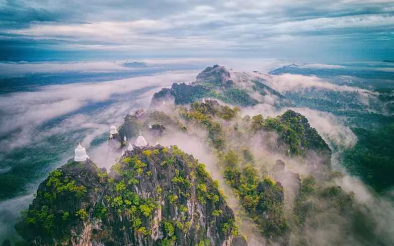 วัดพระพุทธบาทสุทธาวาส อำเภอแจ้ห่ม 